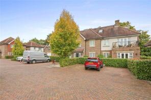 9, Bisham House, Woodside Gardens, Marlow SL7 1FQ