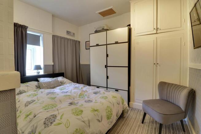 Bedroom 2 (Double)