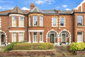 22, Fieldhouse Road, London SW12 0HJ