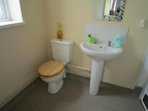 Photo 10