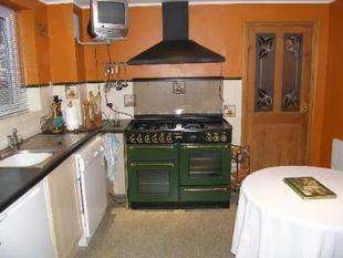 Kitchen - Dining Area