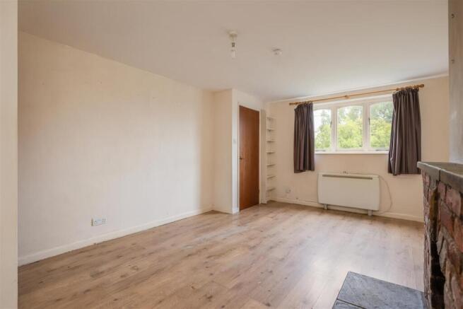 Warren Cottages 2 Sitting Room-2.jpg