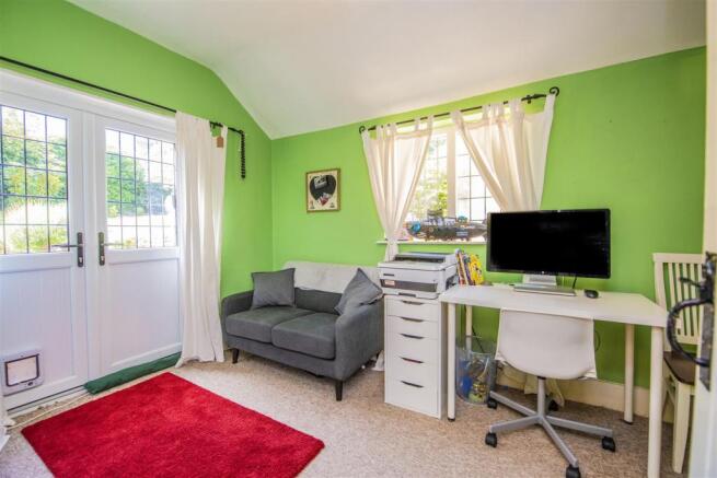 home1_2.jpg