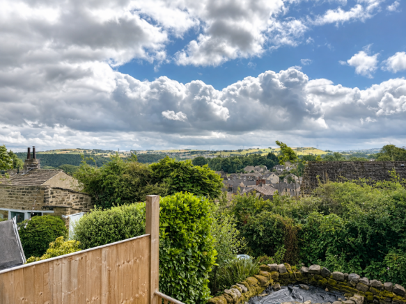 2 bed Terraced for sale Image 4