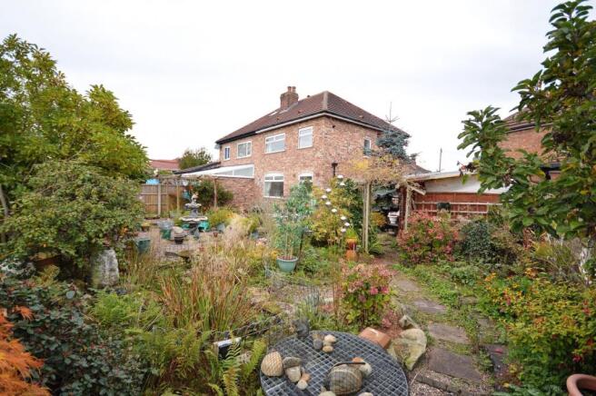 Rear Garden)