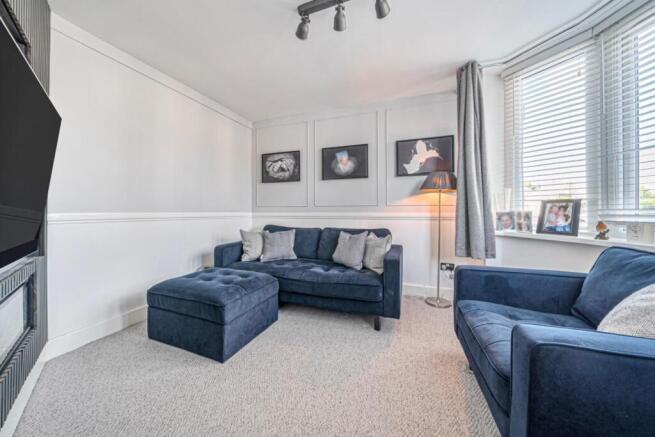 Living Room.jpg