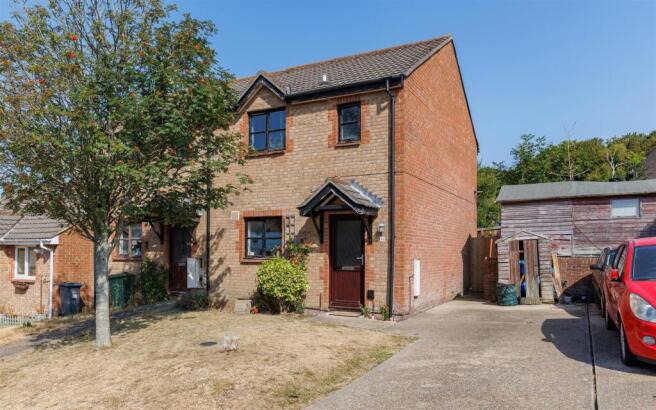 Semi-detached home in Ventnor