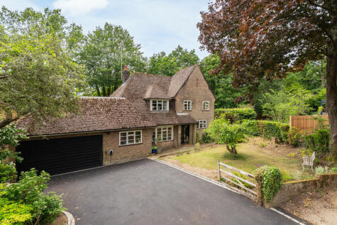 Martineau Drive, Dorking