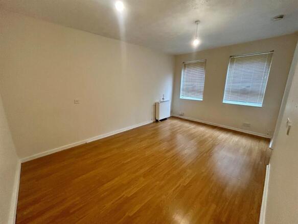 Swinderby Bed Lounge.jpg