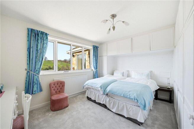 3 bed Bungalow for sale Image 12