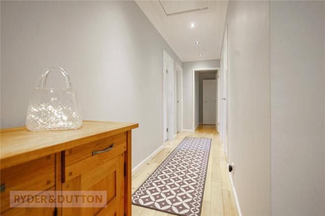 3 bed Detached Bungalow for sale Image 11