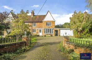22, Church End, Milton Bryan MK17 9HR