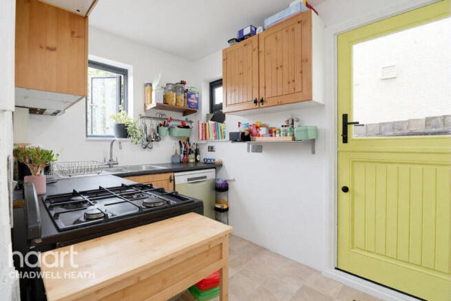 Hall Road, Romford photo 4