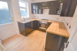 184, Hale Road, Widnes WA8 8SZ