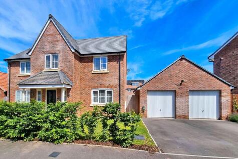 Selman Drive, Falfield, GL12