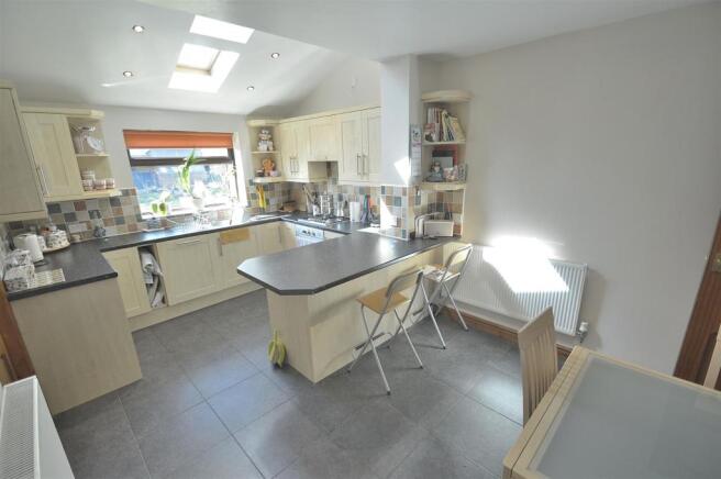 Extended Dining Kitchen