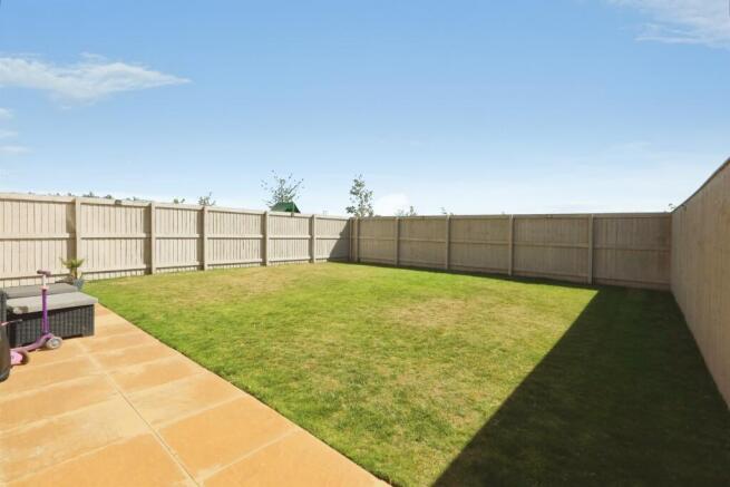 4 bed Detached for sale Image 4