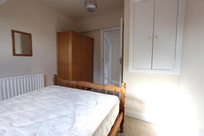 3 bed House to rent Image 10
