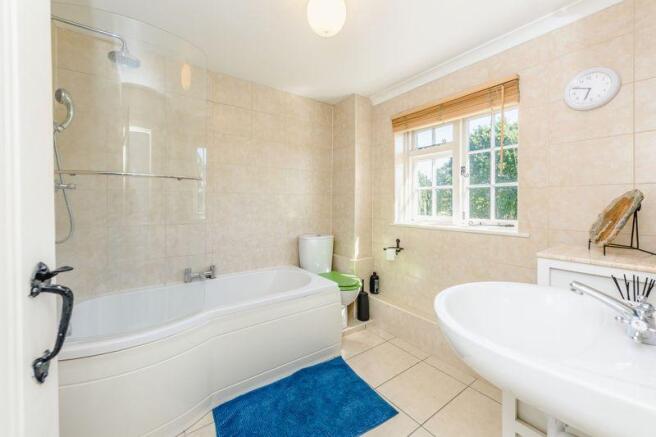 Family bathroom