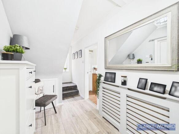 3 bed Semi-Detached for sale Image 5