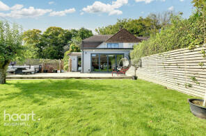 Fairlawn, Viewlands Avenue, Westerham TN16 2JE