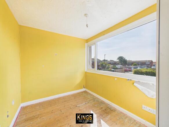 3 bed Terraced for sale Image 10