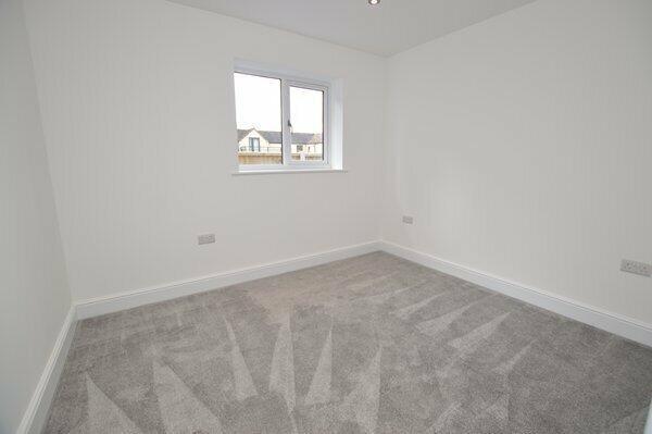 bedroom 3/study/hobby room