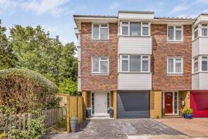 14, Chadderton Gardens, Portsmouth PO1 2TE