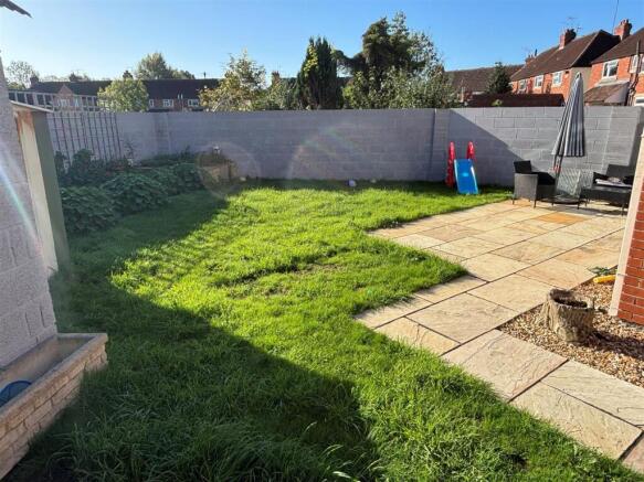 side garden.jpg