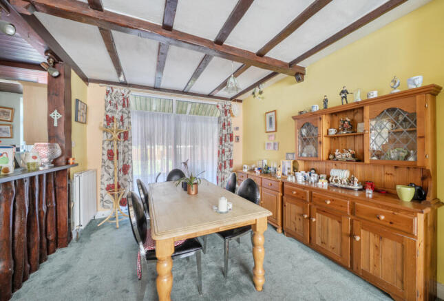 Rose Glen, London, NW9 photo 4