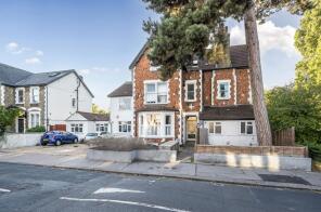 Flat 1, 99, Outram Road, Croydon CR0 6XJ