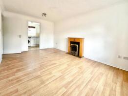 45, Pickfords Gardens, Slough SL1 3GF