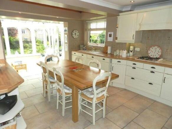 Kitchen Photo