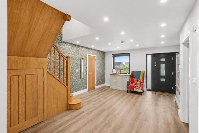 4 bed detached plus 2 bed annex. Owles Lane, Buntingford photo 4