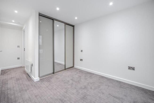 2 bed Flat to rent Image 9