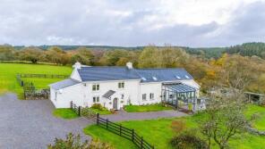Clyn Gwyn, Pont Nedd Fechan, Neath SA11 5US