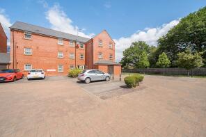 Flat 2, 87 Bosworth House, Havisham Drive, Haydon End, Swindon SN25 1BQ