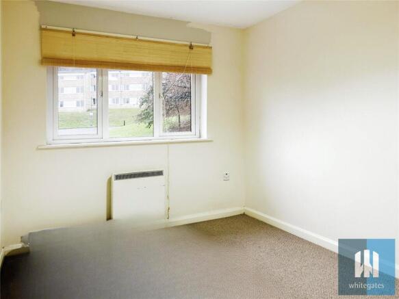 2 bed Apartment for sale Image 12