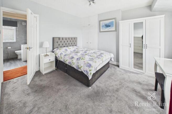 2 bed Terraced for sale Image 7