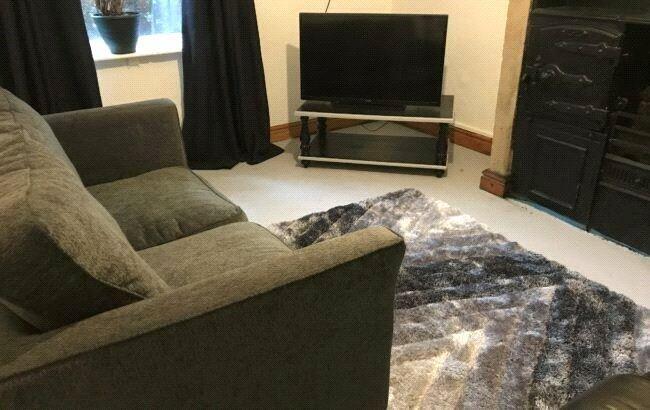 1 bed House Share to rent Image 9