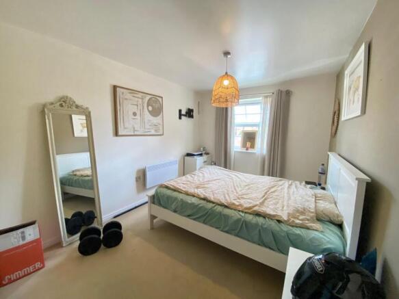 2 bed Flat to rent Image 7