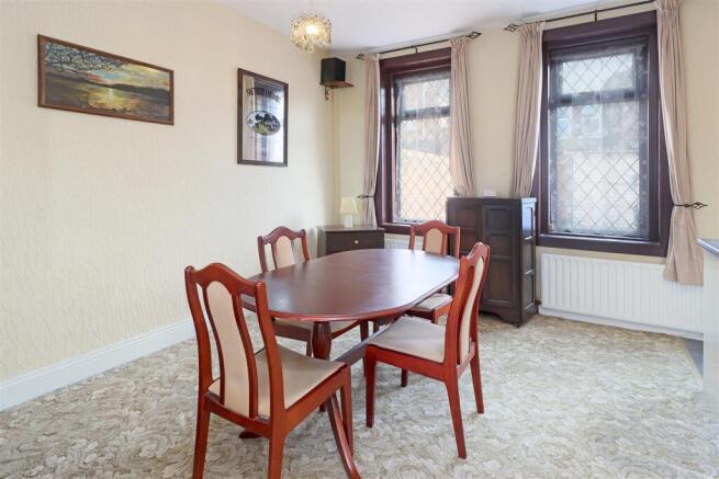 Kitchen /Dining Room