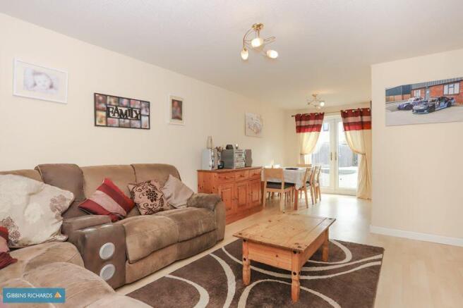 Sitting/Dining Room