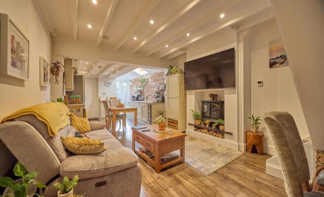 Living/Dining Area