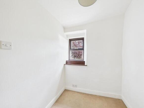1 bed House for sale Image 10