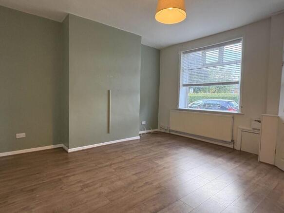 2 bed Terraced for sale Image 2