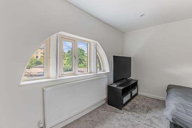 1 bed Terraced for sale Image 8