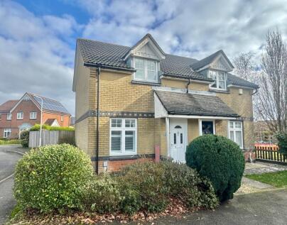 Kipping Close, Hawkinge, Folkestone, Kent, CT18