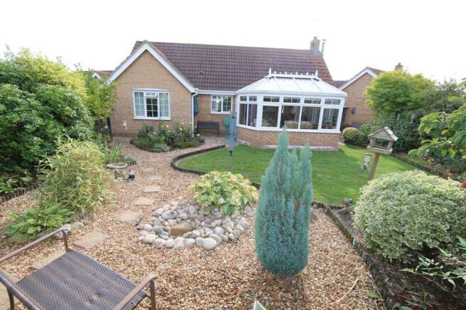 Rear Garden &a...