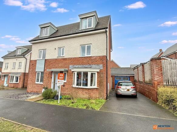 5-bed detached on Cave Crescent, Coalville, LE67, £290,000